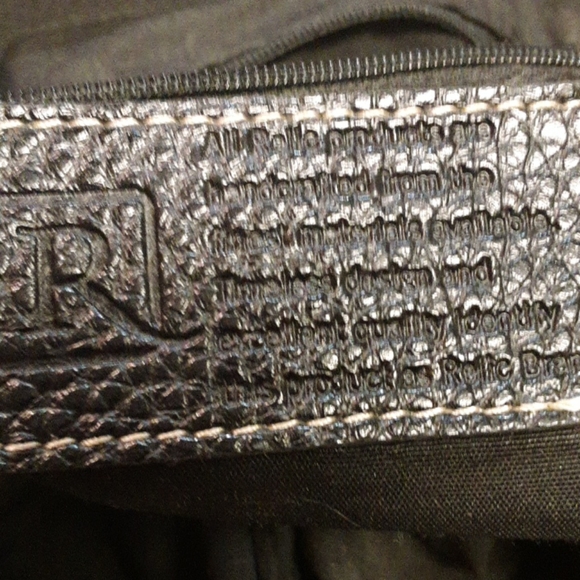 Purse - Picture 2 of 3